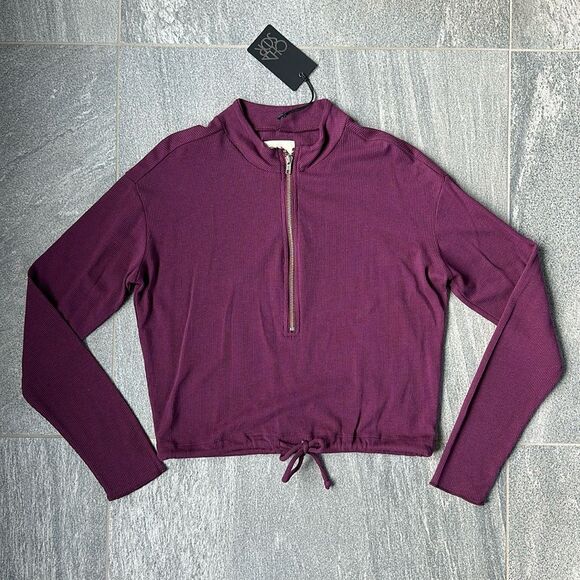 NWT REVOLVE Chaser Long Sleeve 3/4 Zipper Mock Neck Semi Cropped Tee Brandy S - Picture 2 of 14